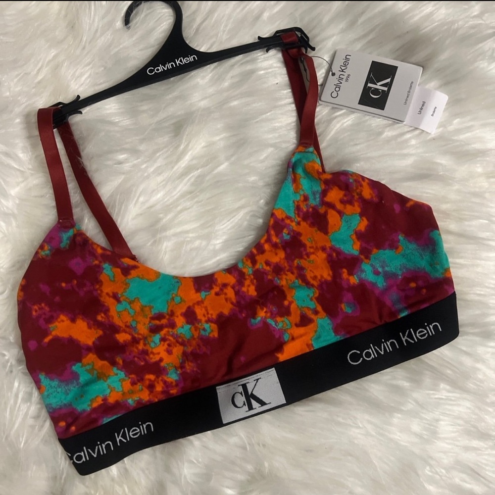 Calvin Klein Y2K Bralette M